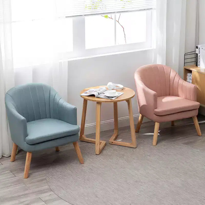 Table d'appoint ronde de 24 pouces de style Mid-Century avec pieds en V
